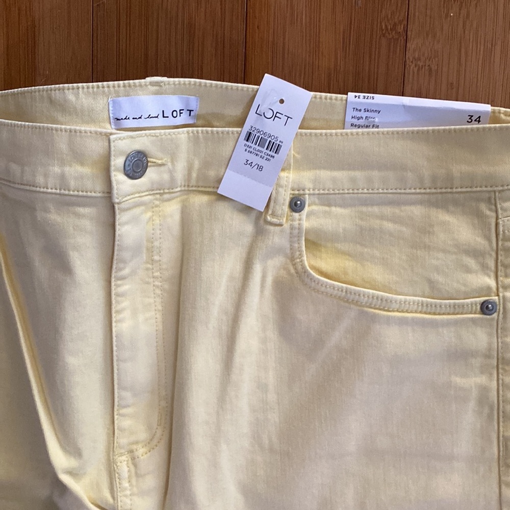 Loft Woman’s High Rise Pants - Picture 2 of 5
